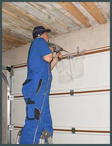 Expert Garage Doors Repairs Glendale Heights, IL 630-526-8230